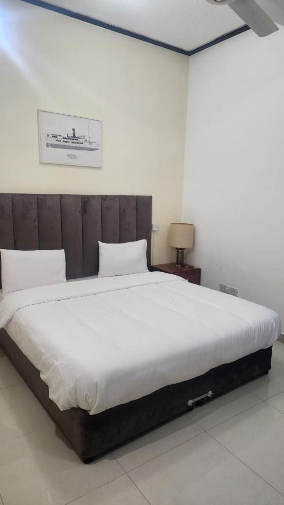 Qurum Beach Hotel Muscat Exteriör bild